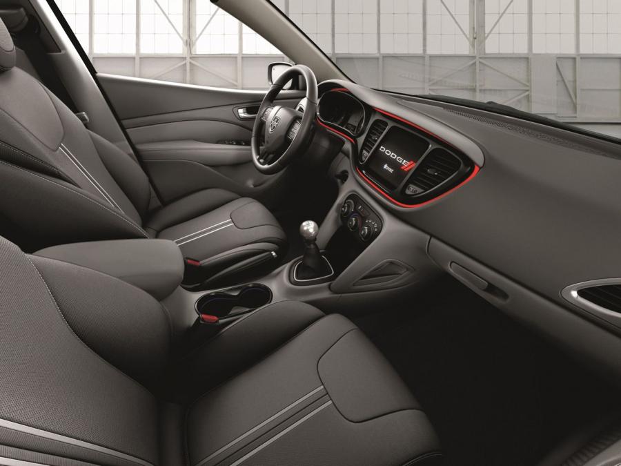 Dodge Dart Blacktop 2014 года  (фото 6 из 6)